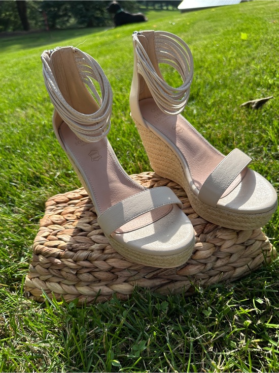 Oasis Society Shoes - Women's Oasis Society Rosalie Espadrille Ankle Wedge Sandals with Ankle Wrap